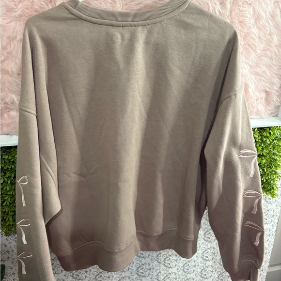 Womens Coquette Diet Coke
Can Pink Crewneck
Sweatshirt - Picture 4 of 5